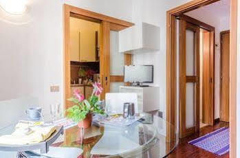 Porta Nuova Apartment มิลาน ภายนอก รูปภาพ